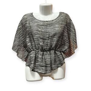 Kieu's Women's Black/Off-White Elastic Waist Lace Back Round Neck Blouse SZ S